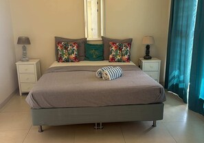 2 bedrooms, WiFi, bed sheets - Bonaire I Love View with stunning vistas and a refreshing private pool (Kralendijk)