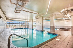 Innenpool, beheizter Pool