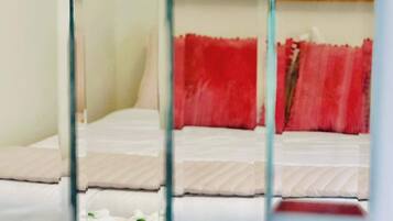 1 bedroom, iron/ironing board, travel crib, WiFi