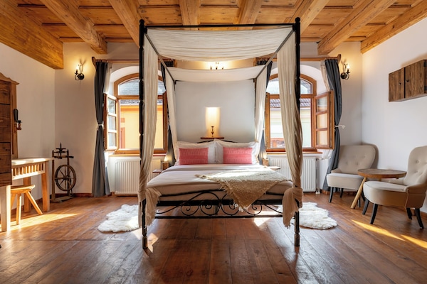 Apartamento luxo, vista para a cidade | Wi-Fi de cortesia