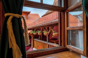 Standard Double Room, Garden View | Free WiFi