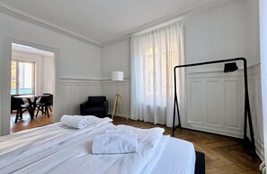 2 sovrum, strykjärn/strykbräda, wi-fi och sängkläder