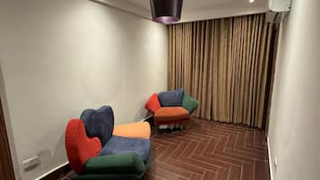 Deluxe Room, Mountain View | Free WiFi