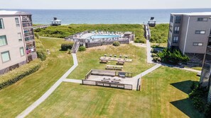 Exterior - In Duck with Community Pool & Beach Access (Duck)