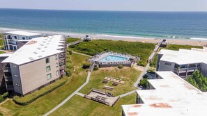 Exterior - In Duck with Community Pool & Beach Access (Duck)