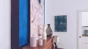 Unclassified image, 3 of 17, button - Chic & Luxurious 2-BR Escape Designed for Elegance (Gibraltar)