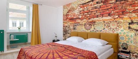 Fer et planche Ă repasser, Wi-Fi, draps fournis