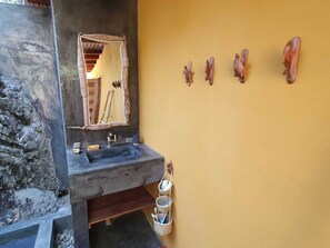 Towels, toilet paper