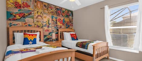 5 bedrooms, desk, iron/ironing board, travel cot