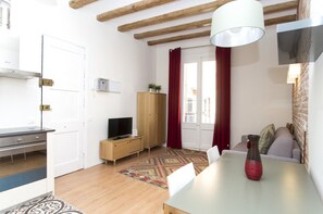 Interior - Cosy 1 Bedroom Apartment IN Sagrada Familia (Barcelona)
