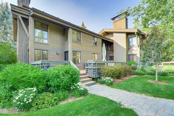 Apartment (3 Bedrooms) | Exterior