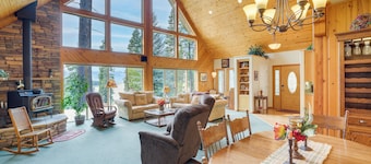 Cozy Chester Home w/ Patio & Lake Access!