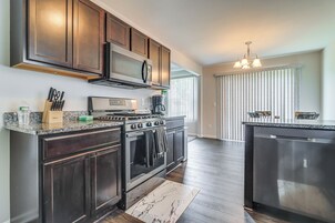 House (2 Bedrooms) | Interior