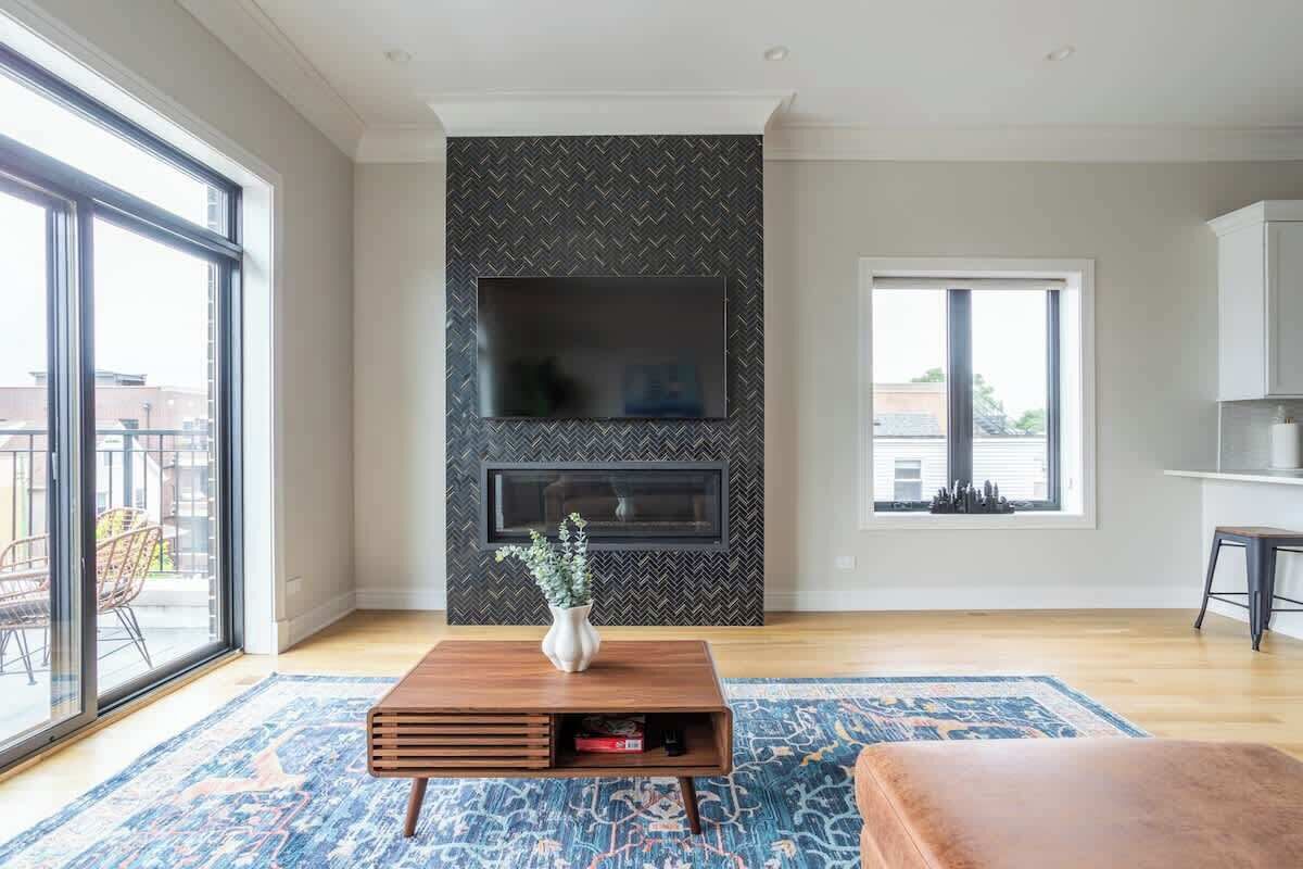 Large 2-bedroom W/ Huge Roofdeck View Of Skyline - Chicago, IL
