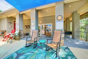 House (1 Bedroom) | Interior - Broken Bow Escape w/ Mountain Views & Pool Access! (Broken Bow)