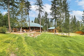 Interior - Home Near Glacier National Park w/ Hot Tub & Deck! (Columbia Falls)