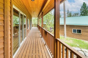 Terrace/patio - Home Near Glacier National Park w/ Hot Tub & Deck! (Columbia Falls)