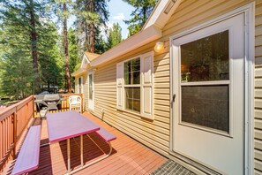 Interior - Peaceful Entiat Home: Pets Welcome! (Entiat)