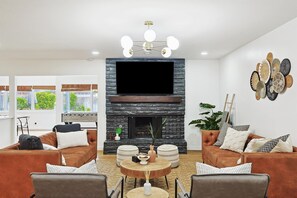 TV, fireplace, offices - 4-BD Serene Hideaway w Pool, Foosball, and Patio (Dallas)