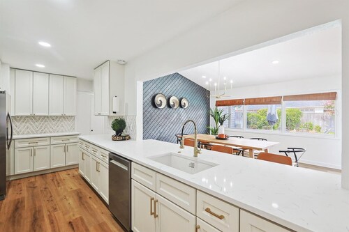 4-BD Serene Hideaway w Pool, Foosball, and Patio