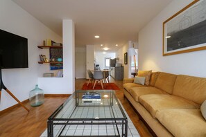 Apartamento | 2 dormitorios y Internet