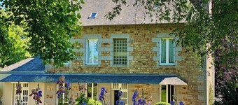 Studio in the heart of a Normandy house between Mont Saint Michel and the bocage 