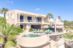Exterior - Luxury experience•Private pool•ocean views (Cabo Bello)