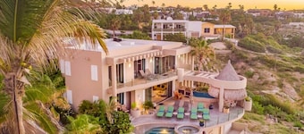 Stunning Villa Alegria