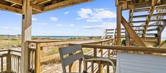 Sunflower 3, Pet friendly, Beachfront.