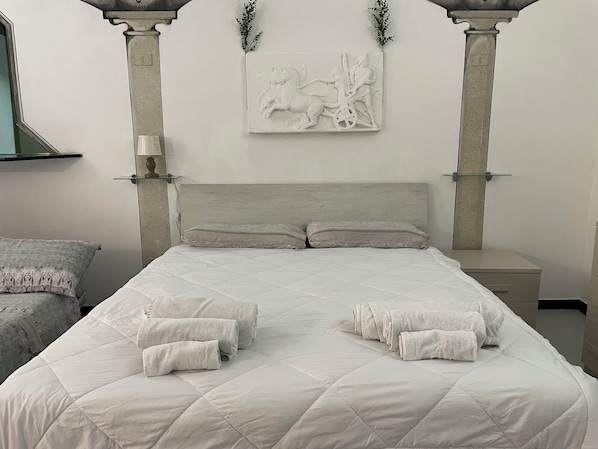 1 chambre, fer et planche à repasser, accès au Wi-Fi (inclus)