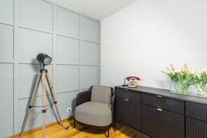 2 phòng ngủ, phòng cách âm, bàn ủi/dụng cụ ủi quần áo 