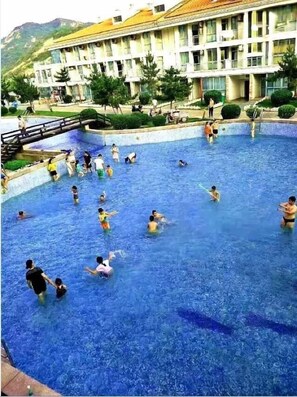 Piscina all'aperto