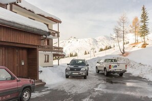 Property grounds - 4th floor, view ski slopes, tv, 30m², La Rosière (La Rosière Montvalezan)