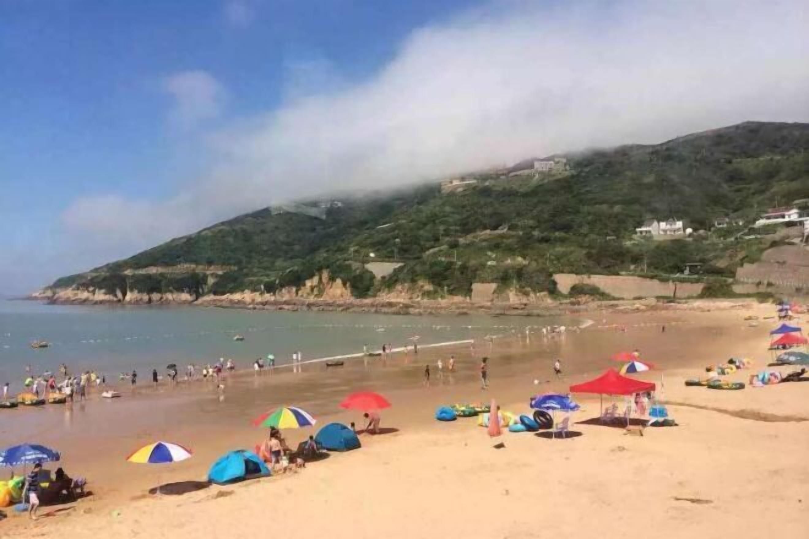 ผ้าเช็ดตัวชายหาด