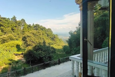 View from property. Hengyang Nanyueshan Xiangyuan Manor