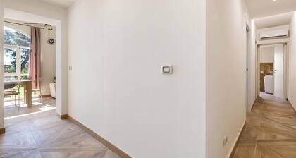 2317 Villa Rose by Barbarhouse
