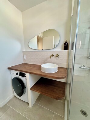 Hair dryer - Charming house with terrace (Angers)