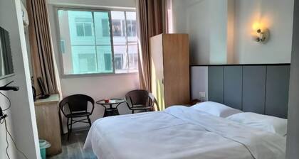 Youxi Xiangxu Business Hotel