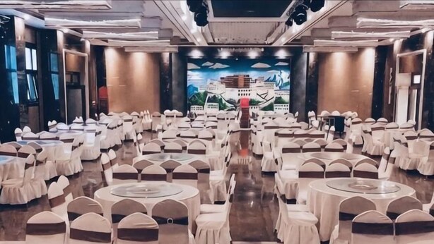 Restaurant - Xiangbala Hotel (Muli)