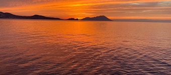 Milos Island - Cavo Paradiso Ocean house