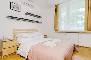 2 bedrooms, iron/ironing board, free WiFi - Leszczyńska 10 P&O Apartments (Warsaw)
