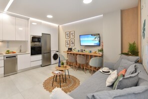 Interior - Maisha Beach Apartment by VillaGranCanaria (Las Palmas de Gran Canaria)