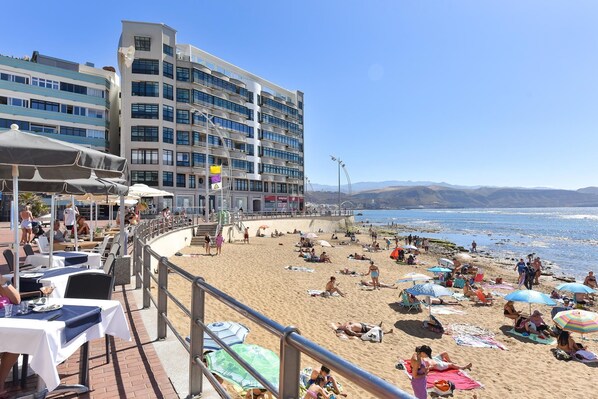 Beach - Maisha Beach Apartment by VillaGranCanaria (Las Palmas de Gran Canaria)