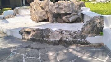 Enceinte de lâhĂ©bergement