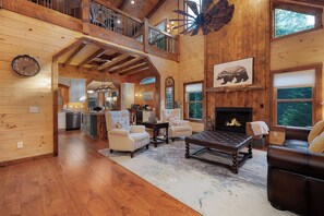 Smart-TV, peis, videospill og fotballspill