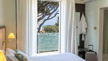 Classic-Zimmer, 1 Doppelbett oder 2 Einzelbetten, Nichtraucher, Balkon | Zimmersafe, kostenloses WLAN