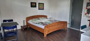 1 chambre, Wi-Fi, draps fournis