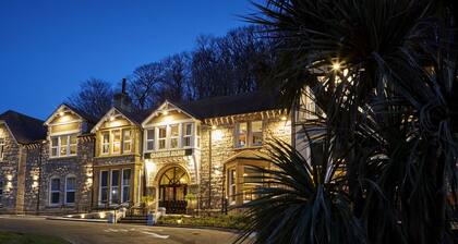 Craigside Manor