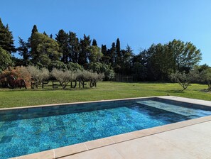 Piscine extérieure
