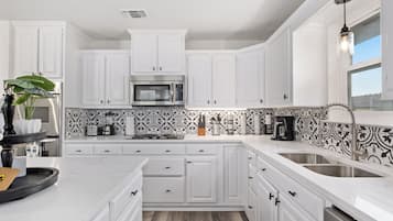 Microwave, oven, stovetop, dishwasher